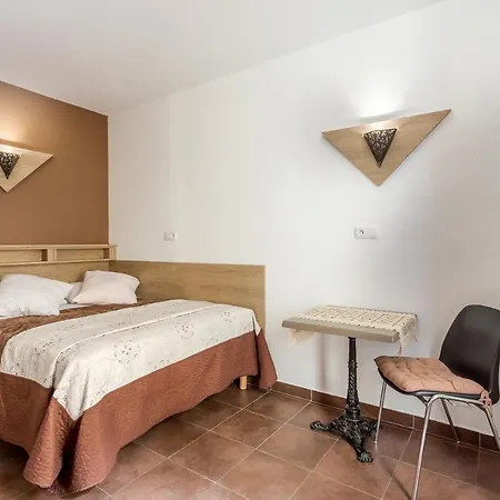Du Canal Saint Martin Hotel